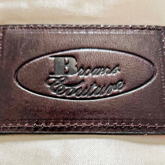 SHOULDER BAG, BY BROWNS HOLT RENFREW, LEATHER, TOP ZIP, HAS POCKETS, ACCENT - Picture 15 of 16